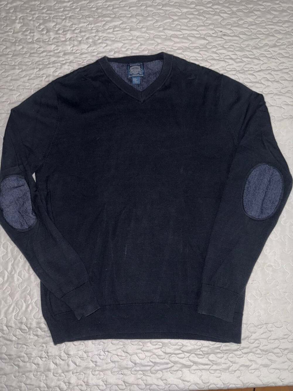 Cambridge Dry Goods Size M Black V Neck Sweater